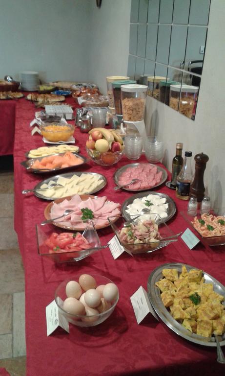 Albergo Ristorante Monterosa Ameno Dış mekan fotoğraf